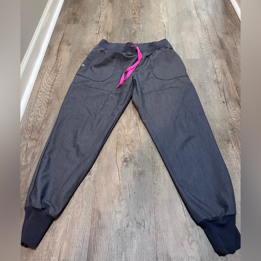 Figs scrub pants